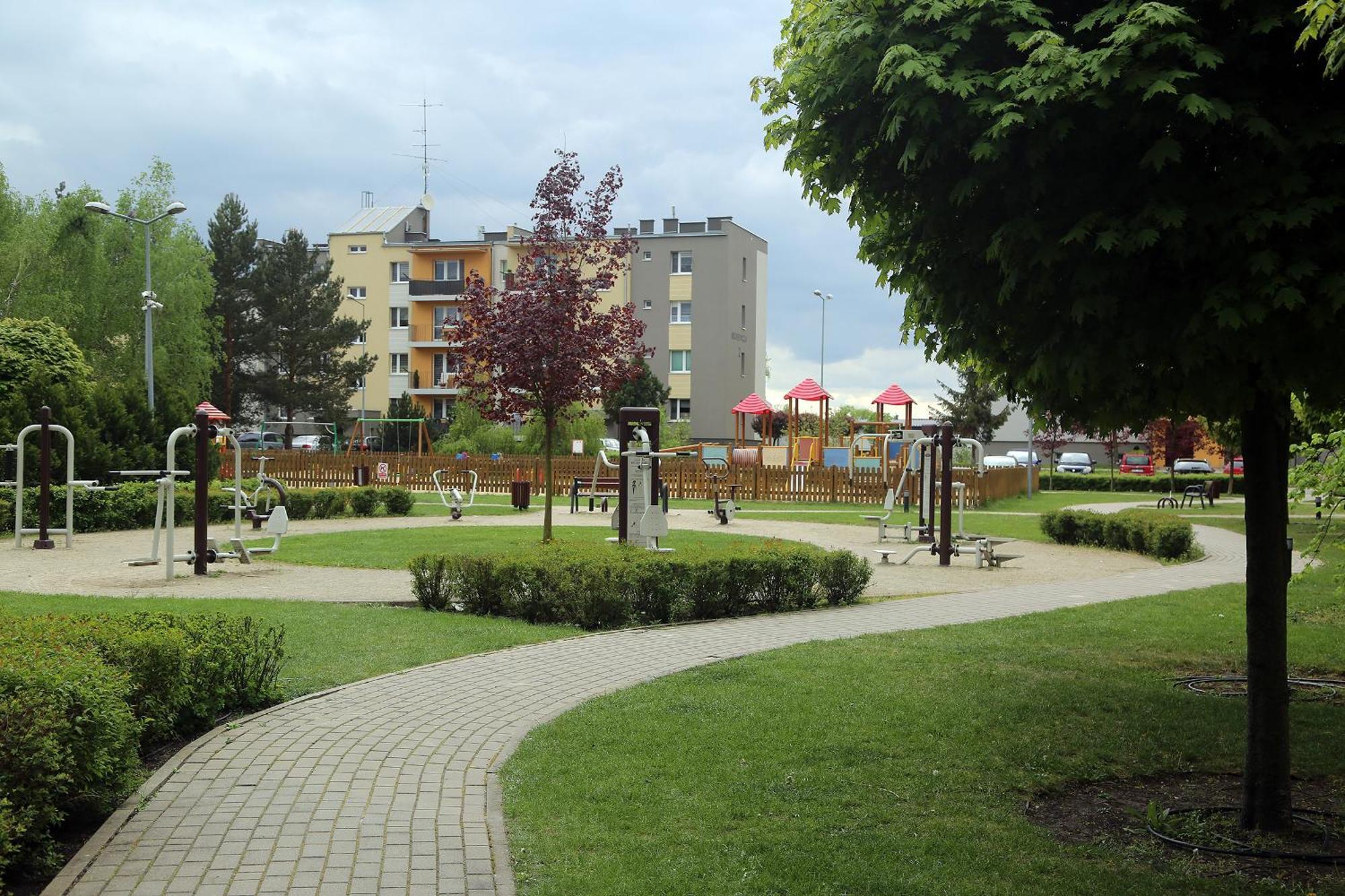 Apartamenty Uniejow "Prywatne Kapiele Termalne" エクステリア 写真